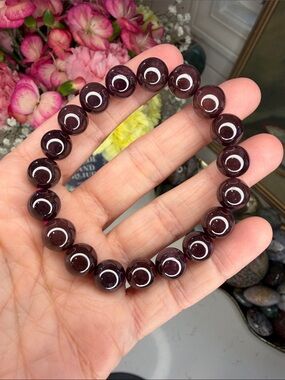 Star Garnet Bracelet: B1268